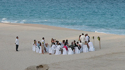 Hawaiian Wedding Ceremony